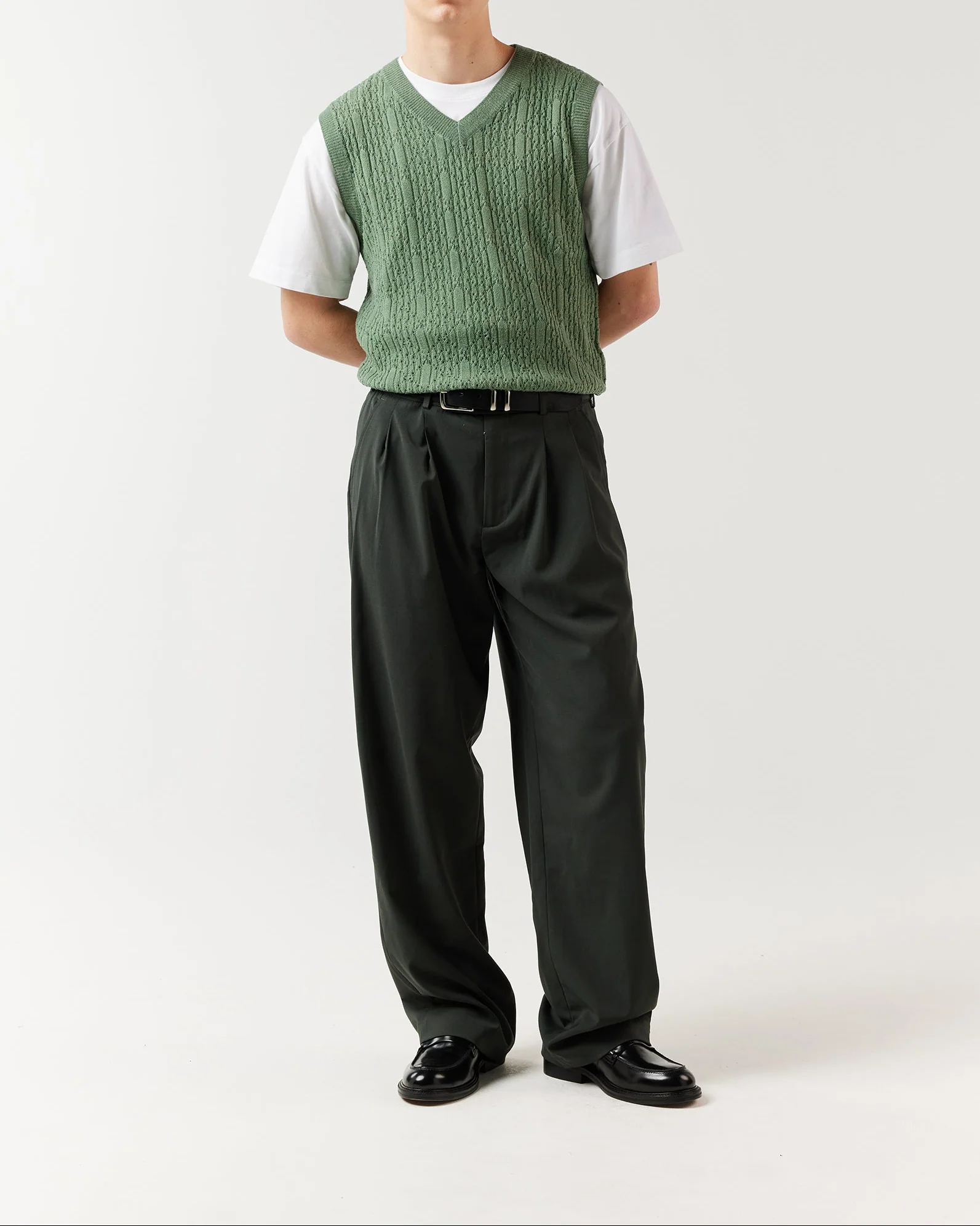 Diamond Knit Vest - Olive
